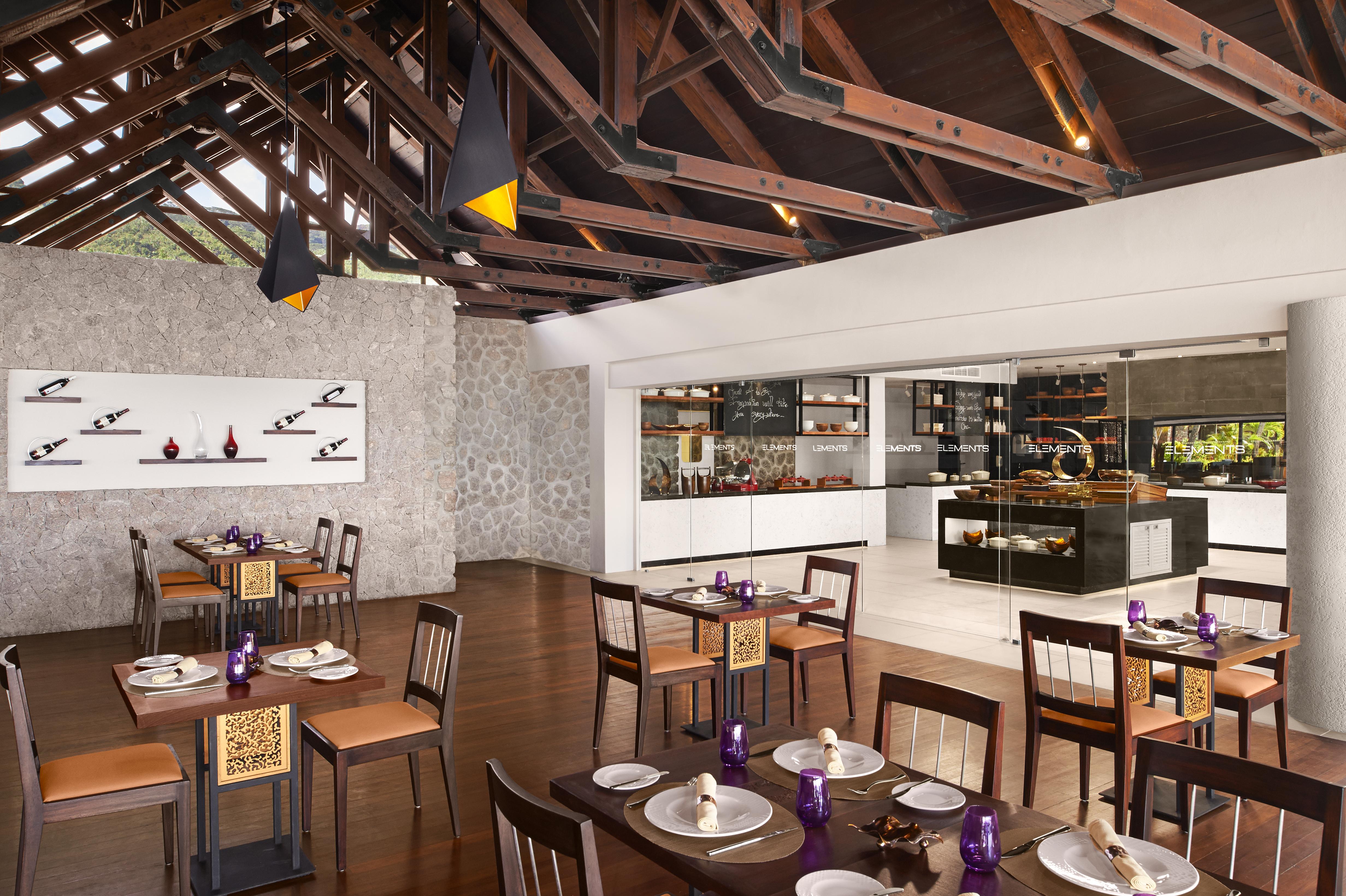Avani Barbarons Seychelles Resort Grand Anse (Mahe) Exterior foto