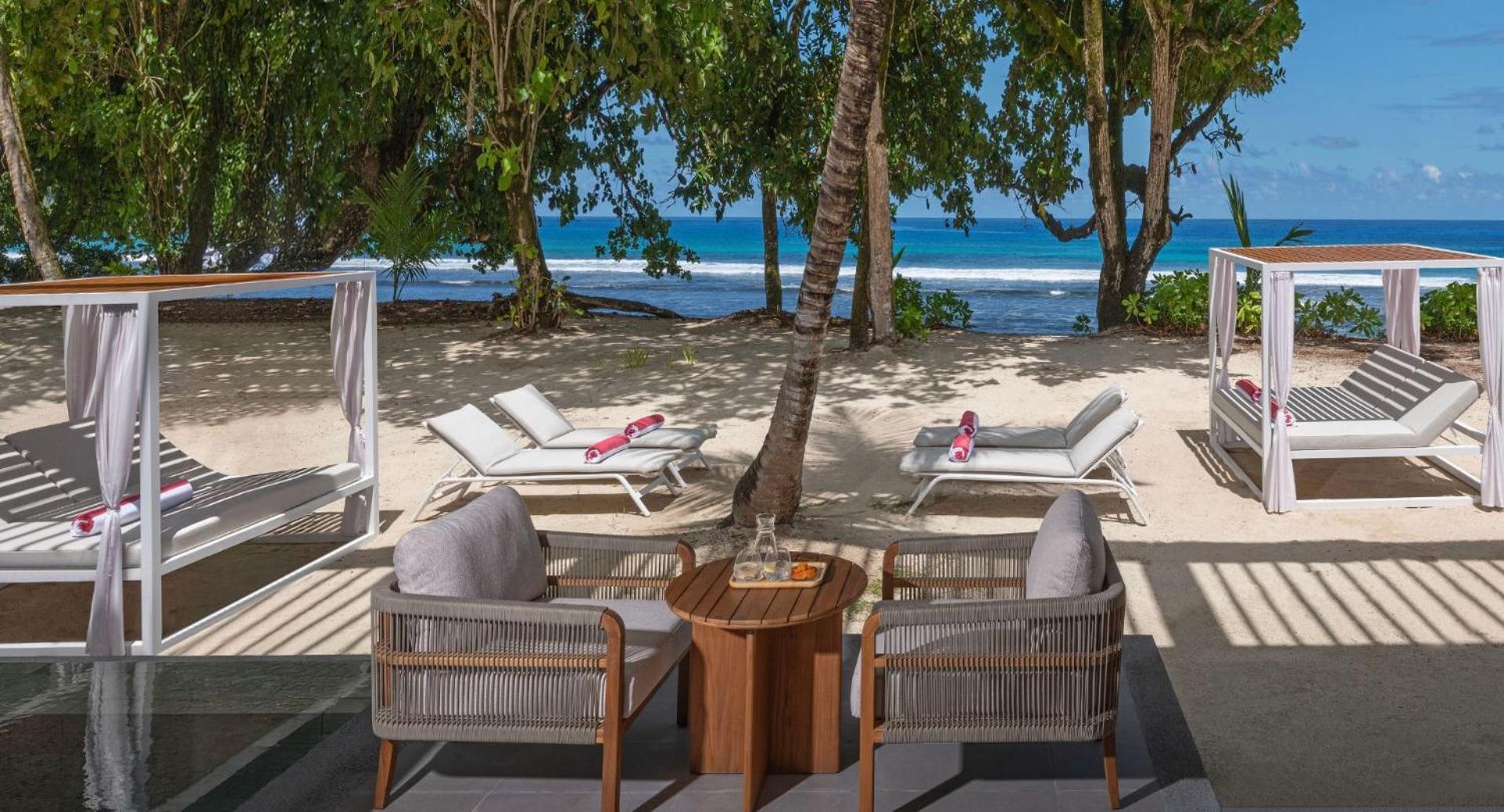 Avani Barbarons Seychelles Resort Grand Anse (Mahe) Exterior foto